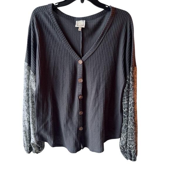 Truself Women’s Waffle Knit Button Down Top with Snakeskin Sleeves - Picture 2 of 8